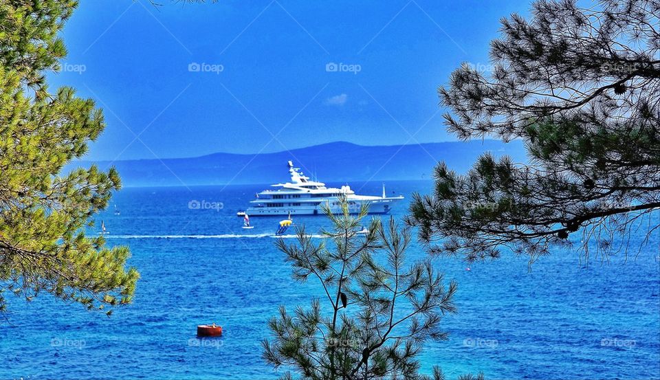 Yacht at Zlatni Rat Beach