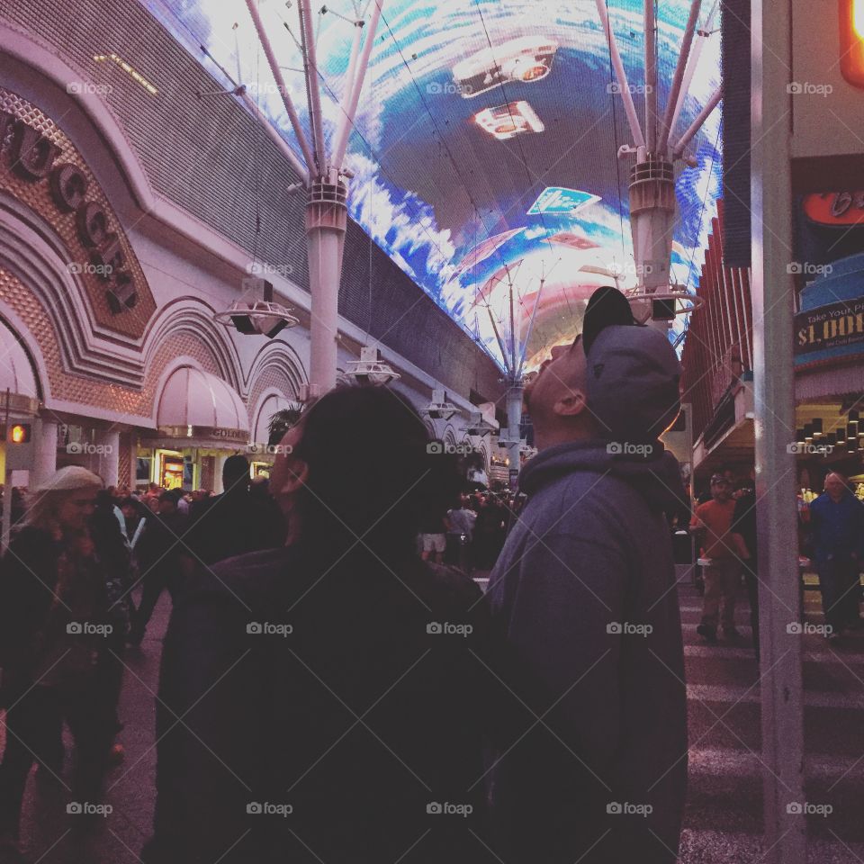 Fremont . Enjoying the Fremont show 

