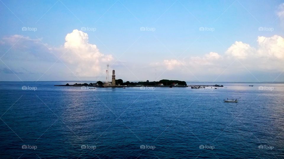 Small island view. Natural scenery photos for various backgrounds, desktops and more.