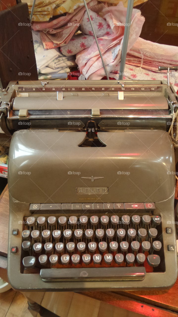war typewriter