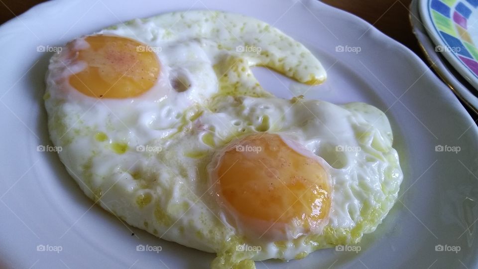 fry eggs