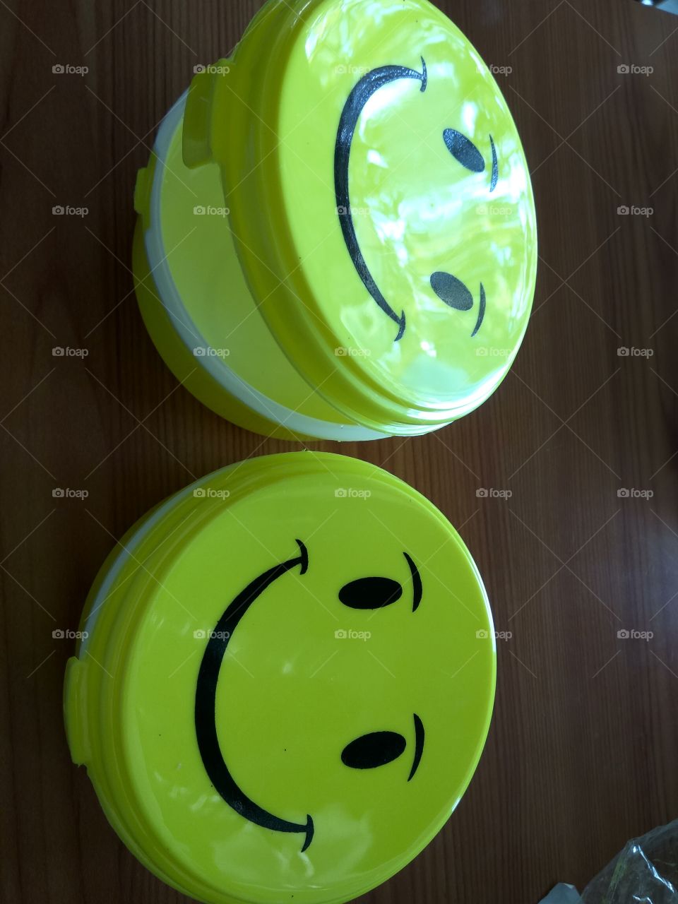 Open smile lunch boxes
