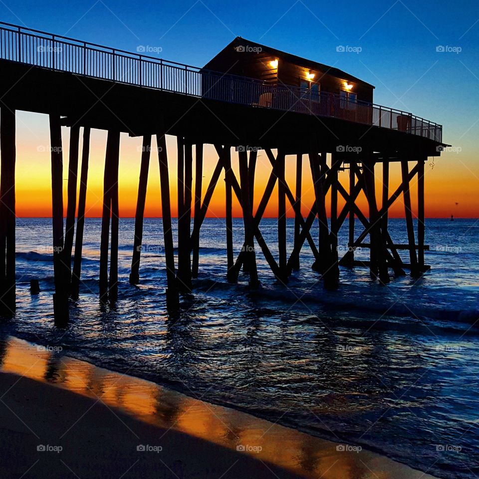 fishing pier 