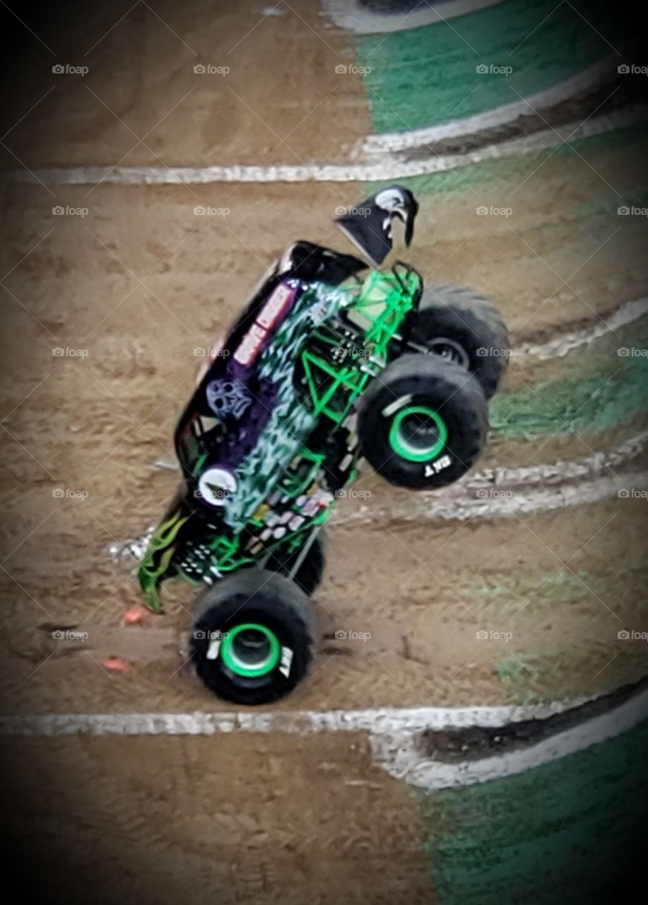 grave digger 😍😍😍