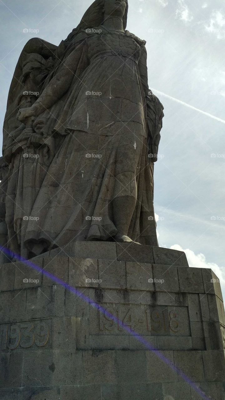 statue of freedom, France
