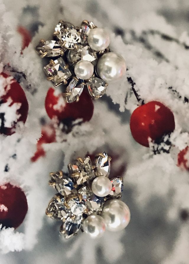 Diamonds, pearls and gold - Merry Christmas!