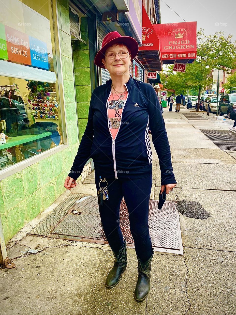 “When you’re smiling the whole World smiles with you !!!” Happiness is contagious in a good way. I, “Petra Schiller” a.k.a. “Maxine Firefox” was in an exceptionally good mood that day on “Fulton St”, “Clinton Hill”, Bklyn. 2023. Hypnotic Productions