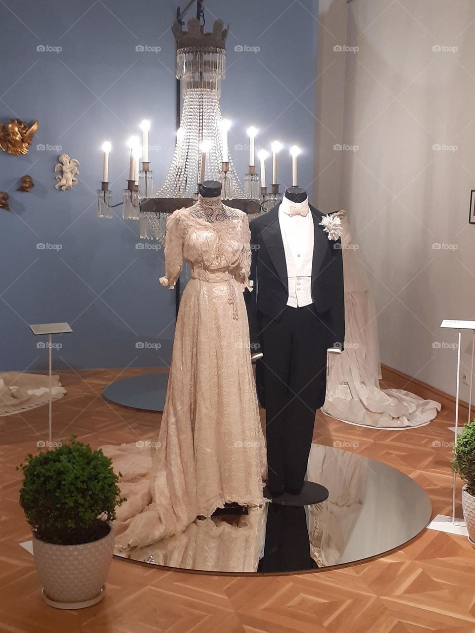 Свадебная мода. Выставка Васильева в Лиепайском музее