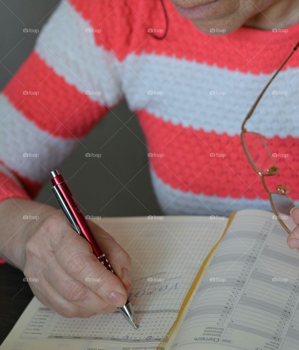 Yarn, Family, Woman, Hand, Needlework