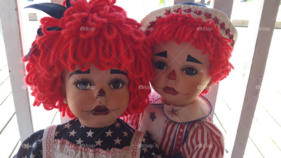 raggedy dolls
