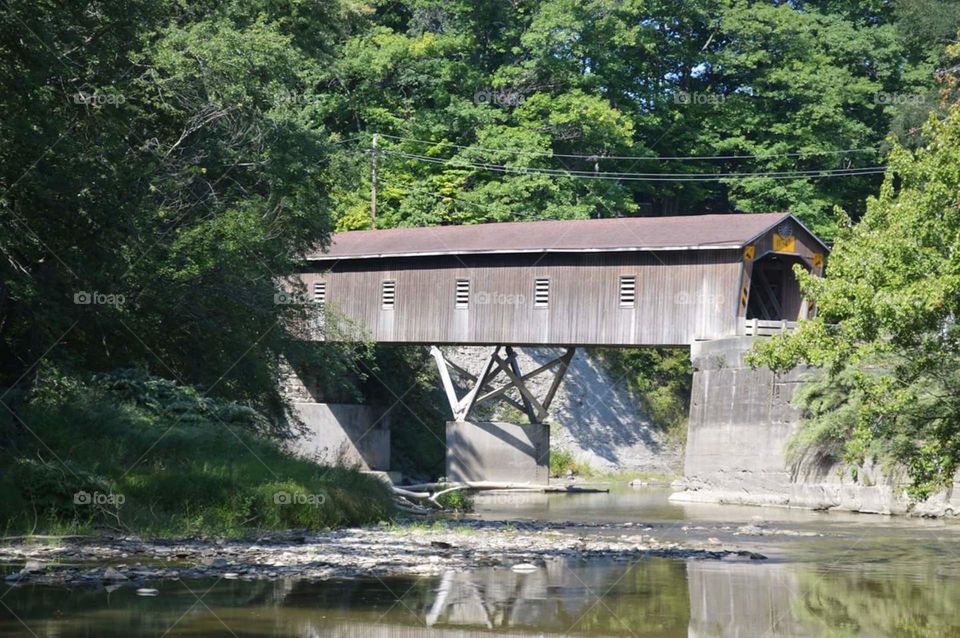 Middle Road Covered Bridge, near Conneaut, OH
