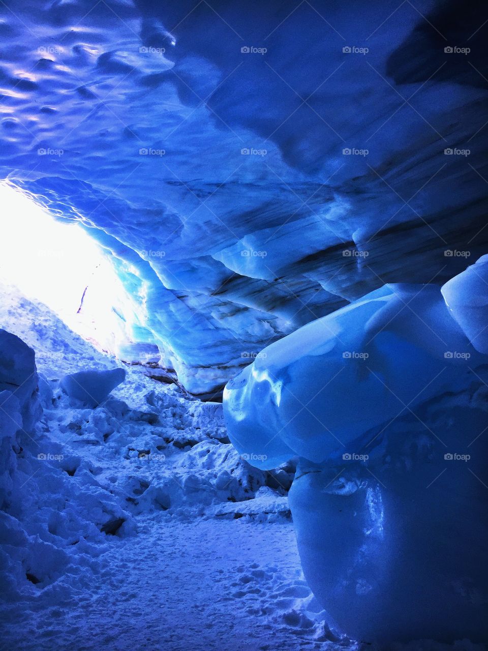 2000 year old ice cave