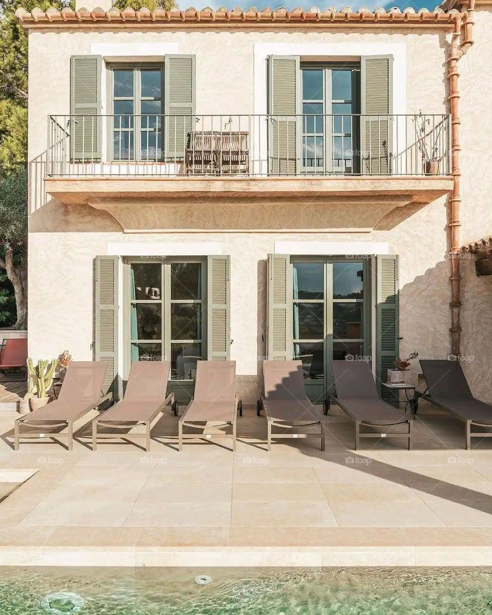 Glory be to God, the magnificent and picturesque view and the natural green trees are a view that is nothing more wonderful than it