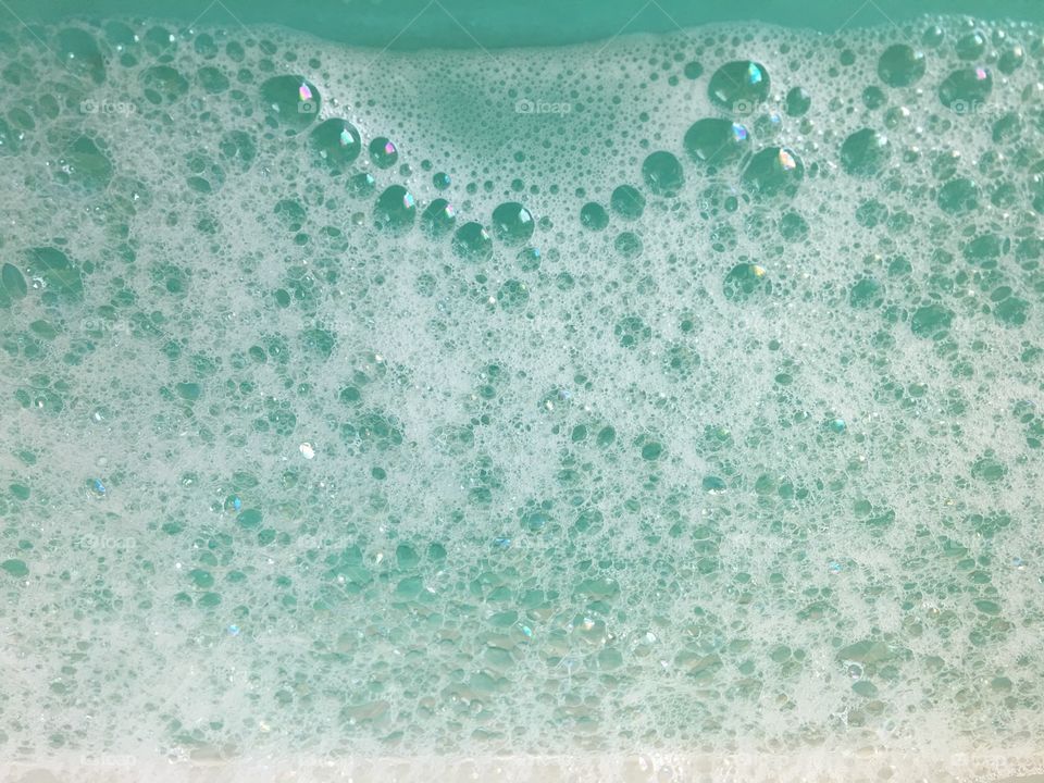 Bubbles with half round form at top