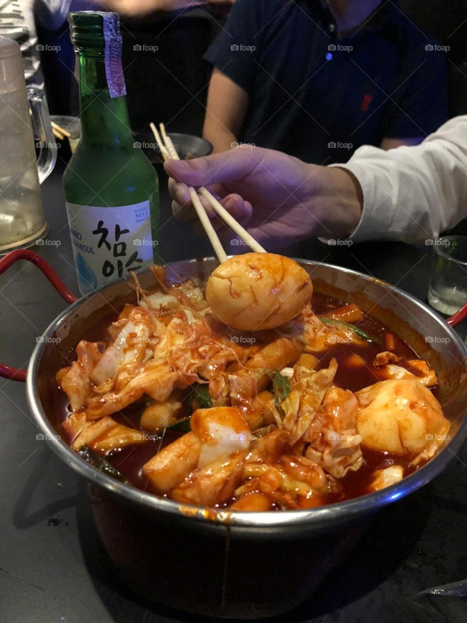 Who’s said cheese toppoki? I’m in no doubt. Happy hour + korean food = explosion!