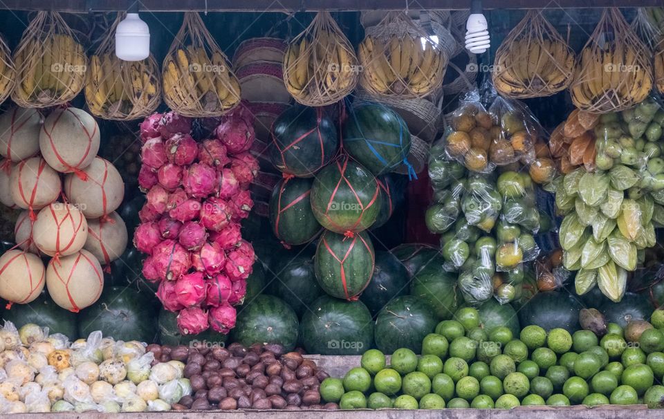 traditional fruits store