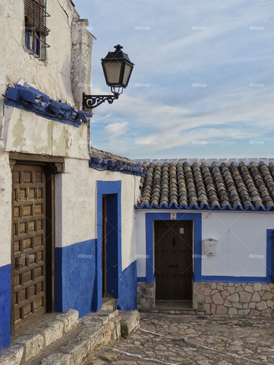 Traditional neighbour