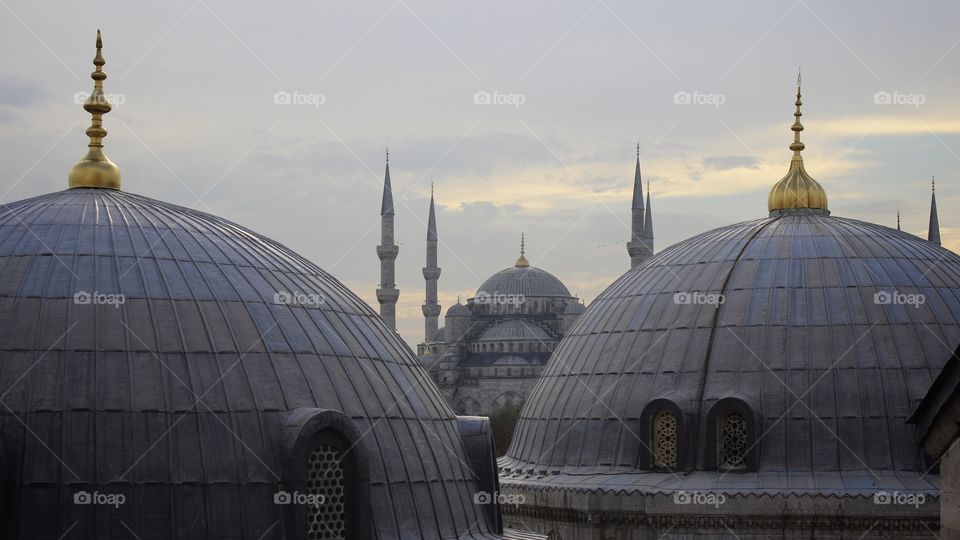 Blue Mosque seen from Hagia Sofia

Istanbul | Turkey 2014