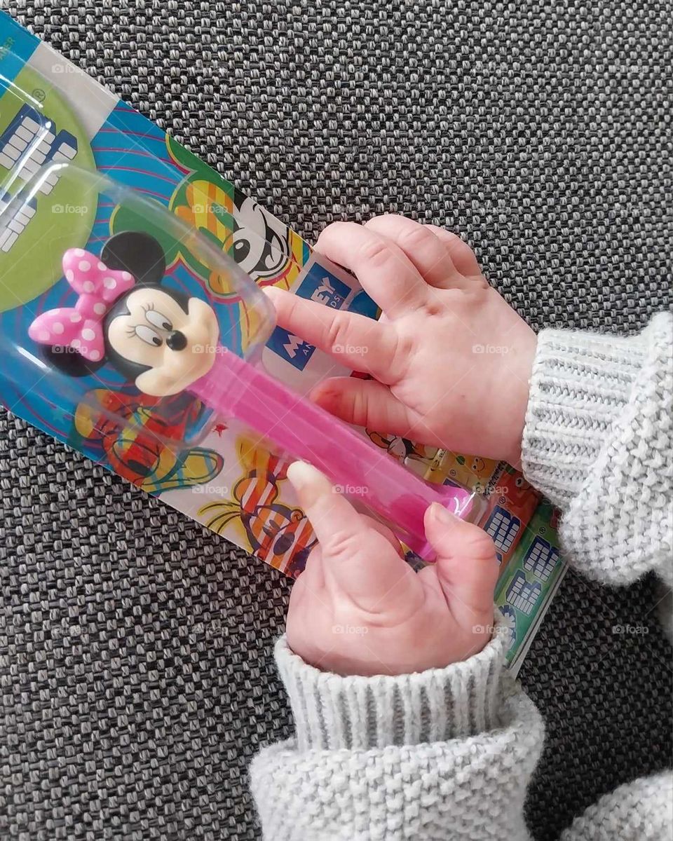 baby and Minie mouse