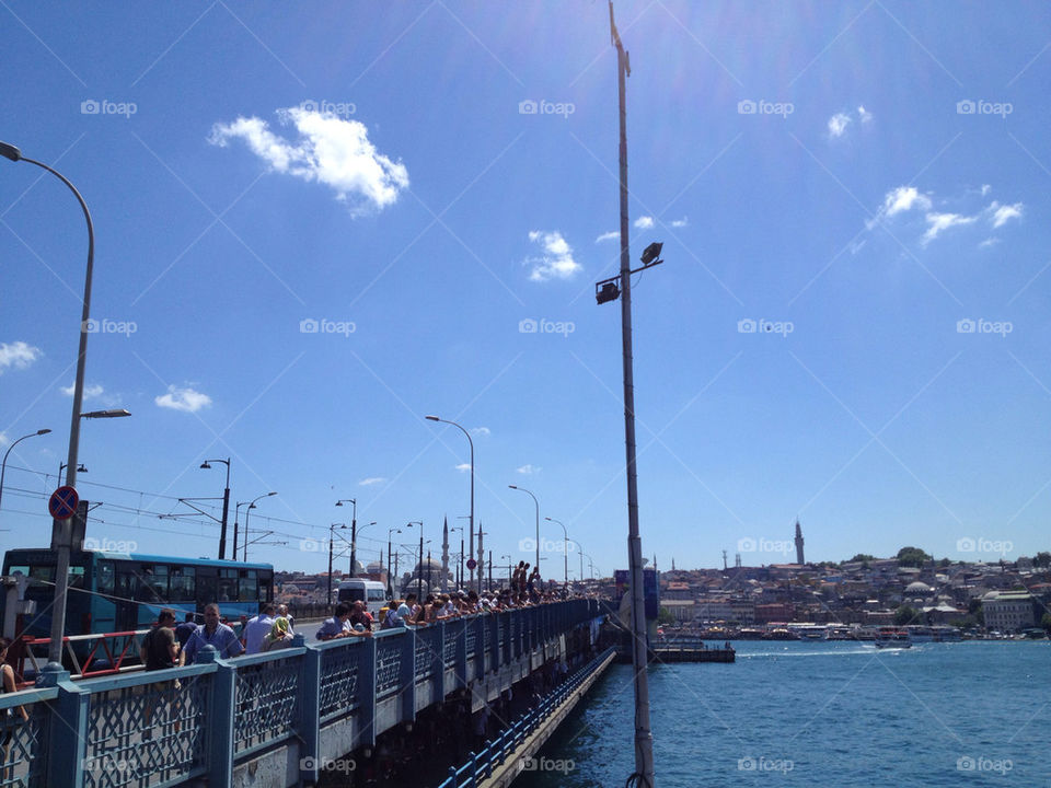 people travel bridge cloud by linhof