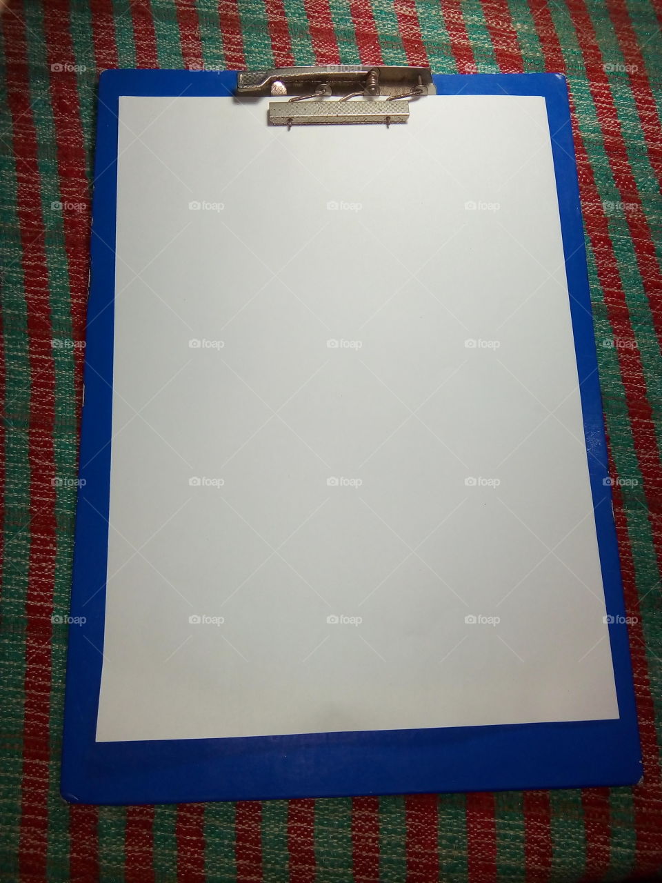 paper board with clip