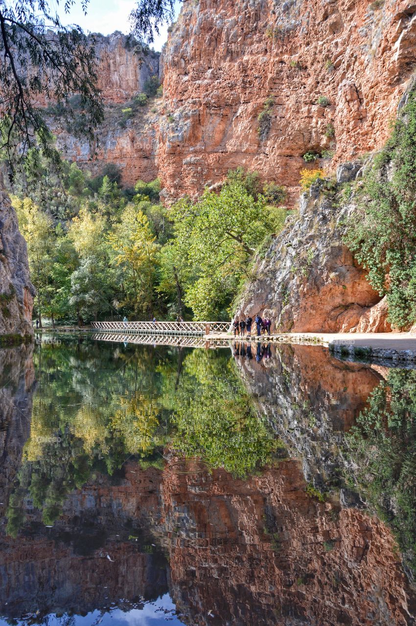 Lago Espejo, Monasterio de Piedra (Aragón - Spain)