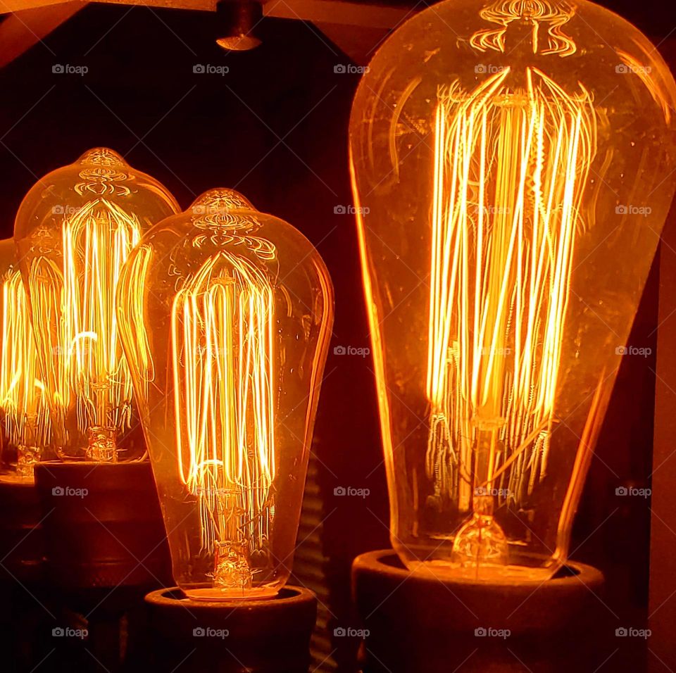 Edison bulbs add a soft warm glow and are very welcoming