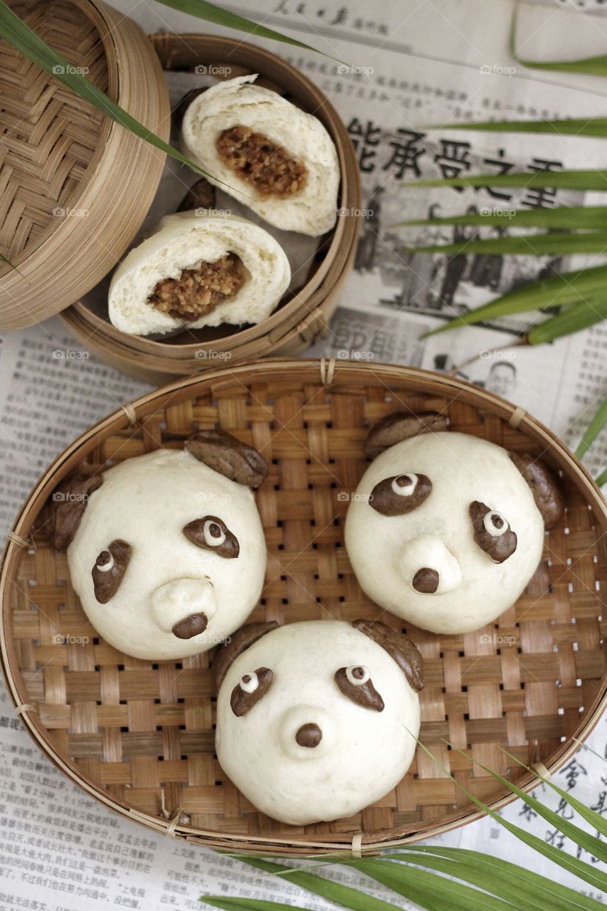 Panda steam buns