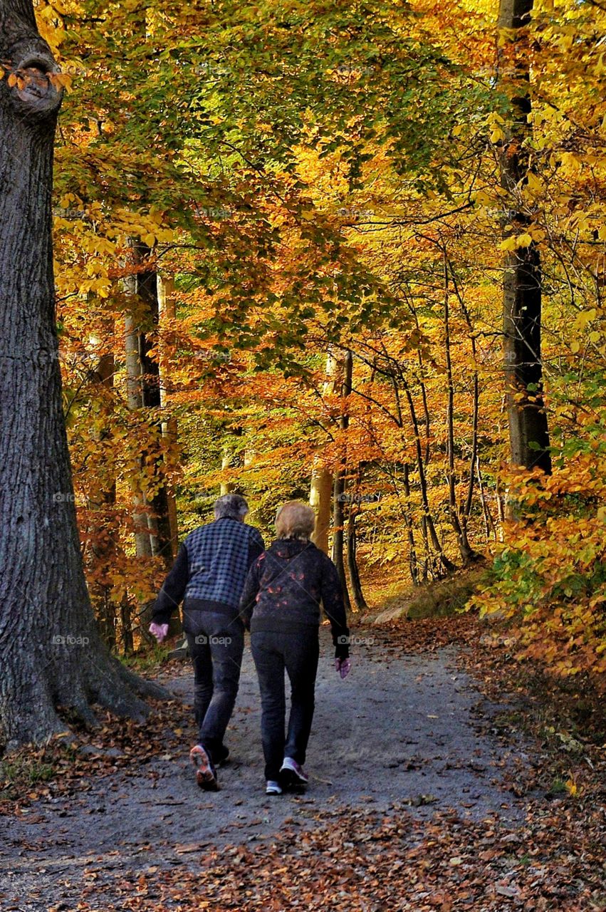 Couple out & about