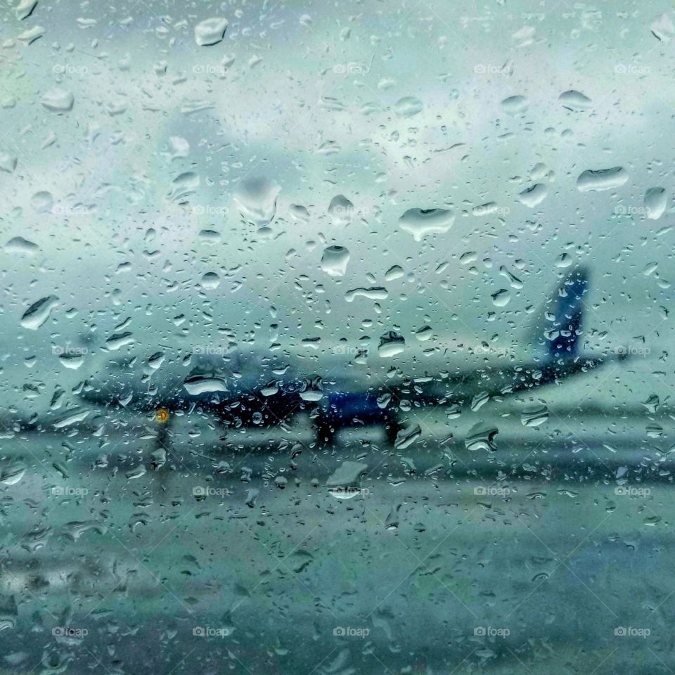Beautiful Views Of Water Droplets Inside Airport...