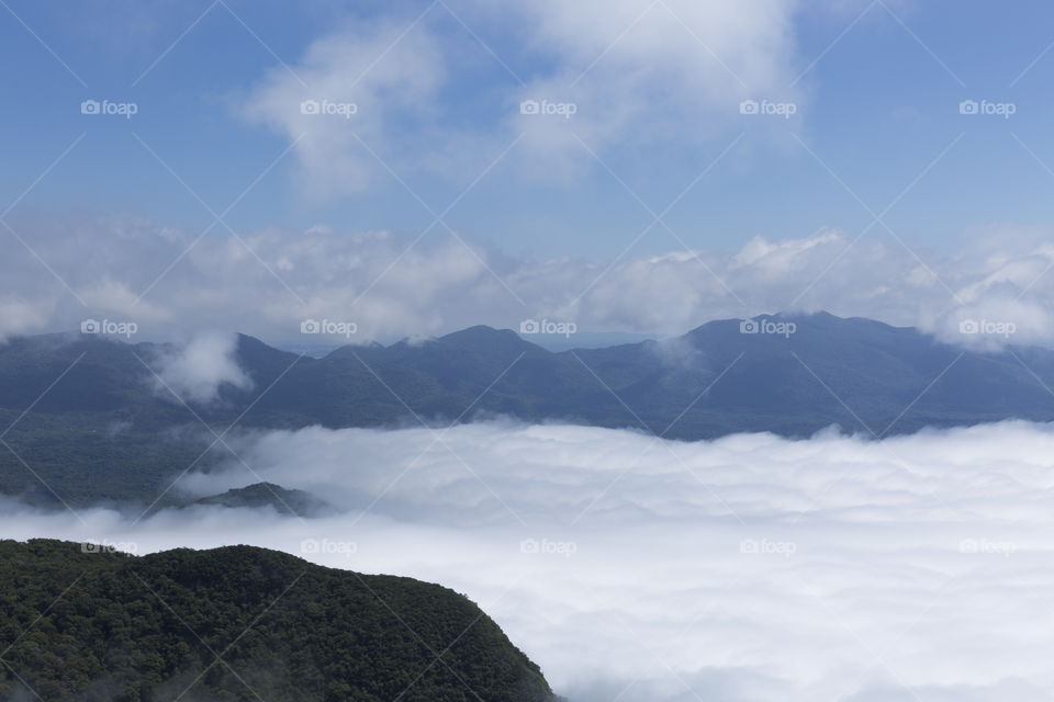 Sea of clouds and the set of mountains near Curitiba in Marumbi State Park.