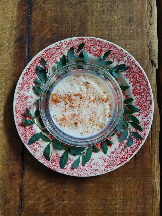 Sweet rice is a dish made from rice cooked in milk and sugar, seasoned with lemon peel, cinnamon sticks, orange blossom water, cloves, etc., and generally sprinkled with cinnamon. It is a popular delicacy everywhere rice is known.