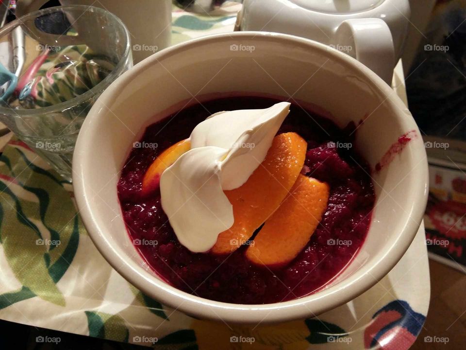 Alternative borscht. Creamy beetroot soup with oranges, sour cream and mustard.