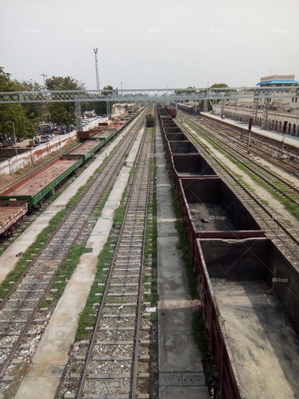 a beautiful seen of Railway Station, Bathinda- an most important railway station in North India.
