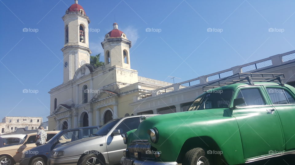 Classical Cars and new ones in front of Cathedral of the Immaculate Conception