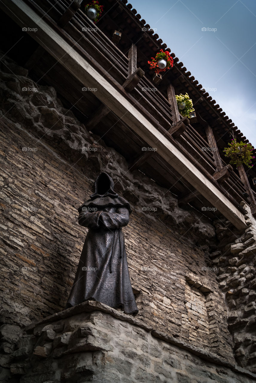 Visiting the Danish King's Garden in the Old Town of Tallinn, these sculptures of gloomy friars immediately created this redoubtable feeling of being somewhere in the Middle Ages.