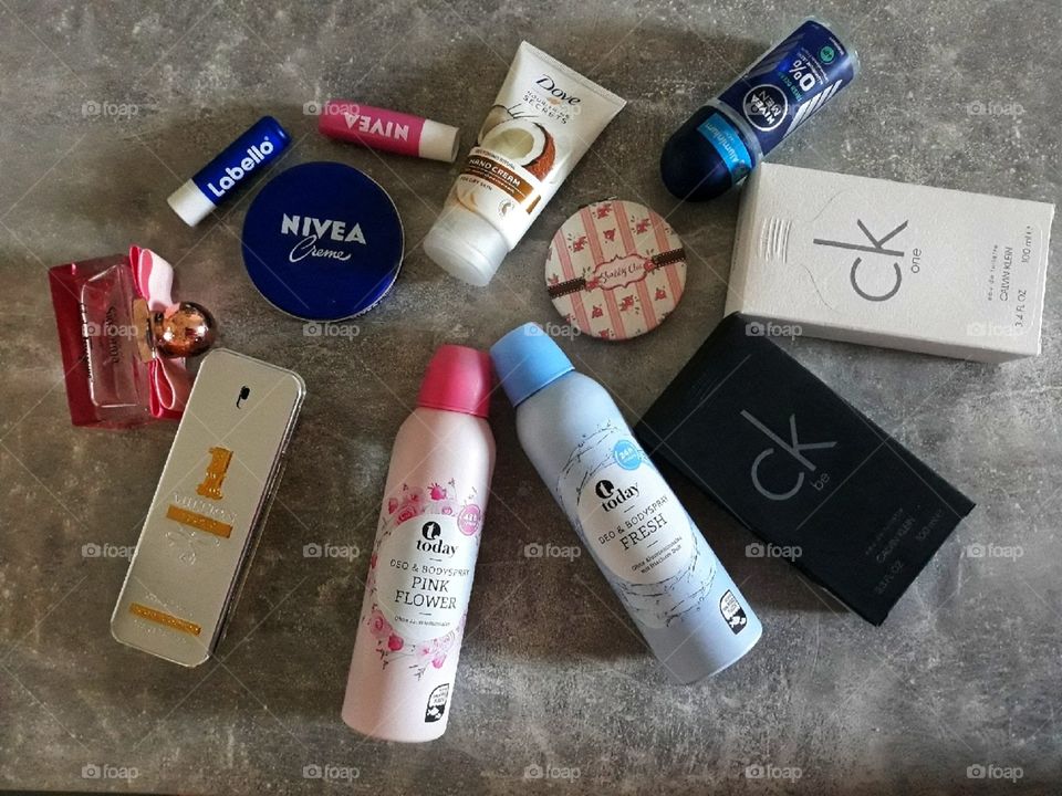 Boy vs girl stuff; pink vs blue