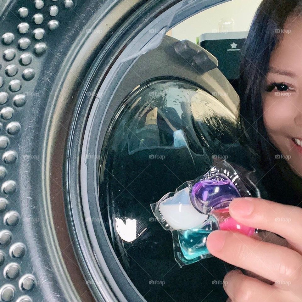 Cleaning hacks with plant based Laundry pods for front load washing machine 