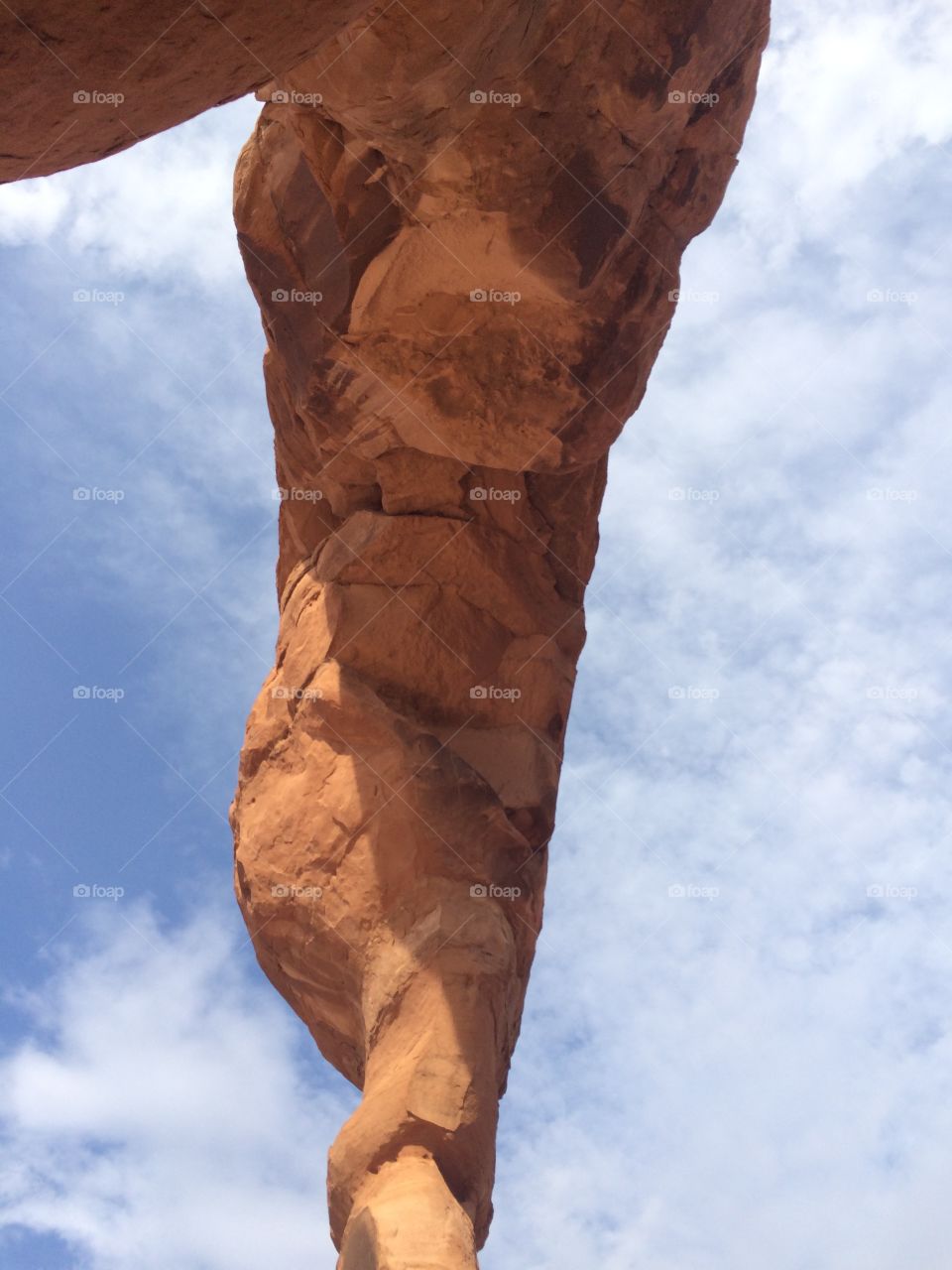The arch from below 