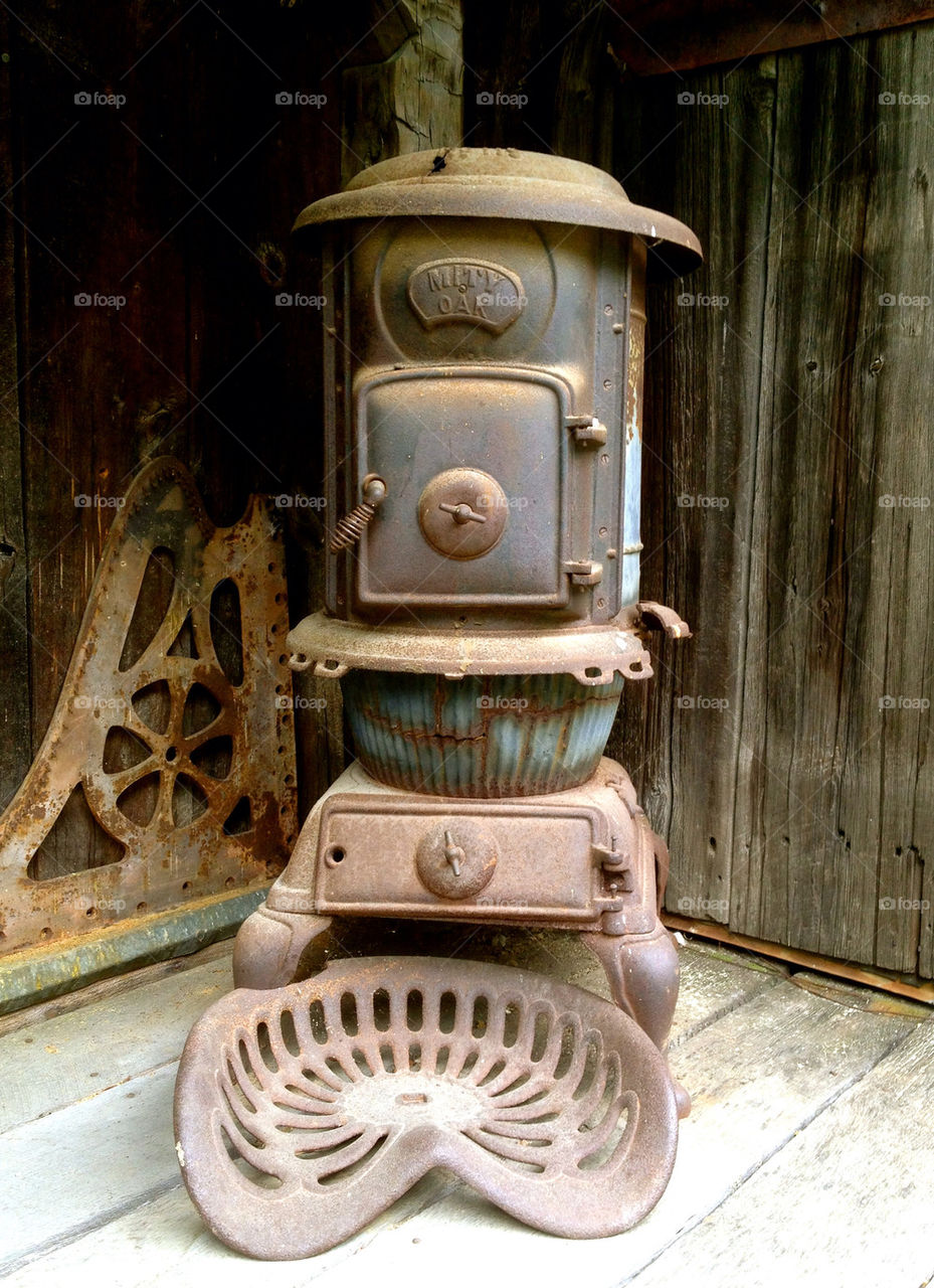 WOOD STOVE