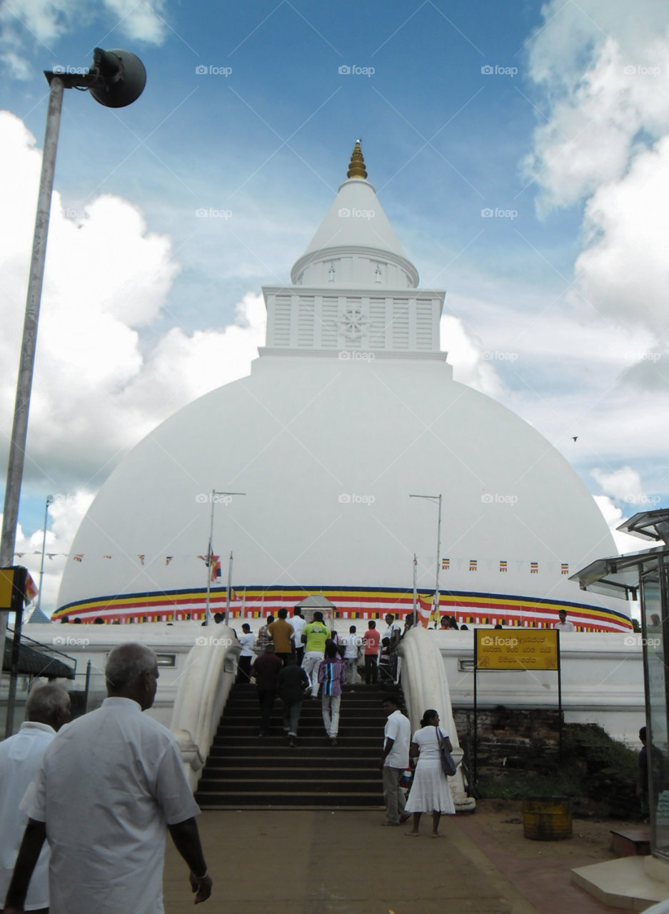 Katharagama Kirivehera in Sri Lanka