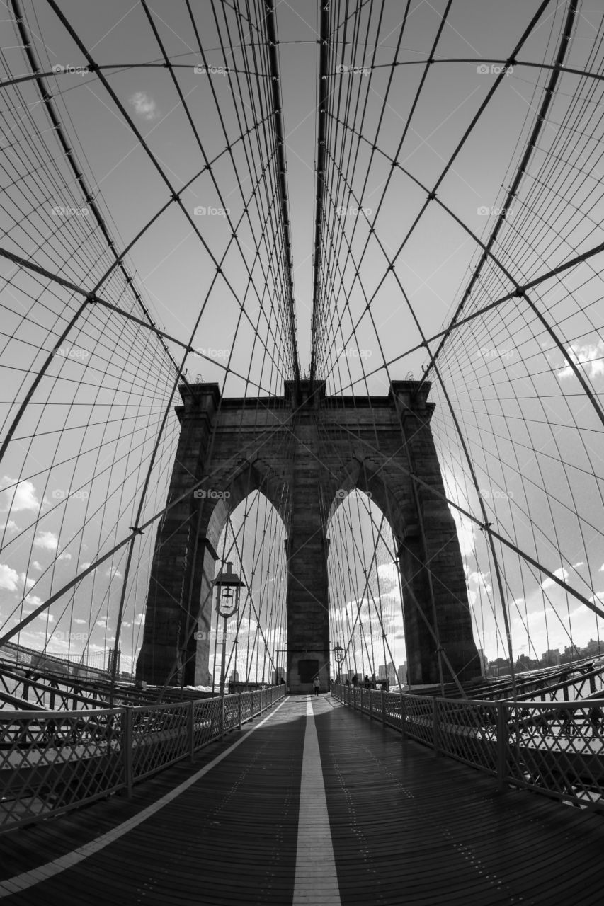 Brooklyn bridge black and white
