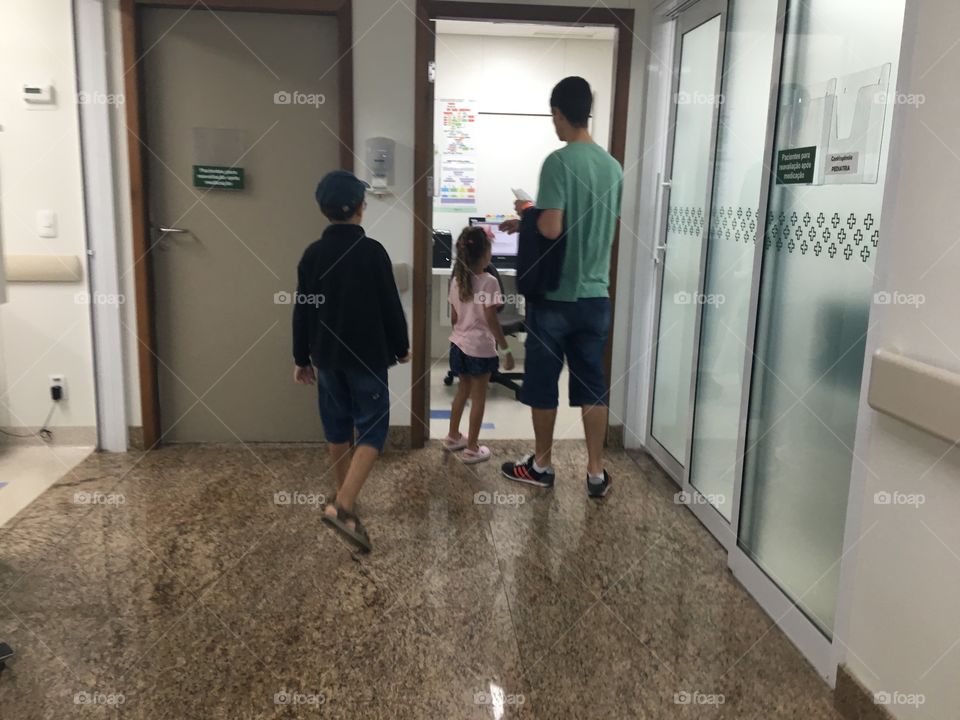 Children going to the doctor's office