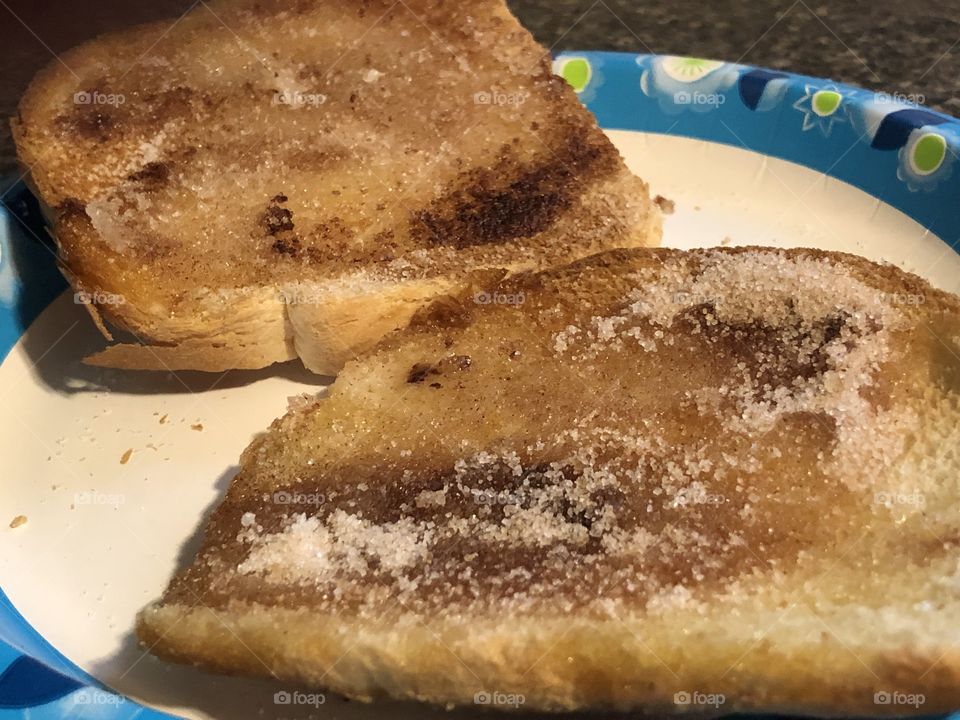 Cinnamon sugar toasts