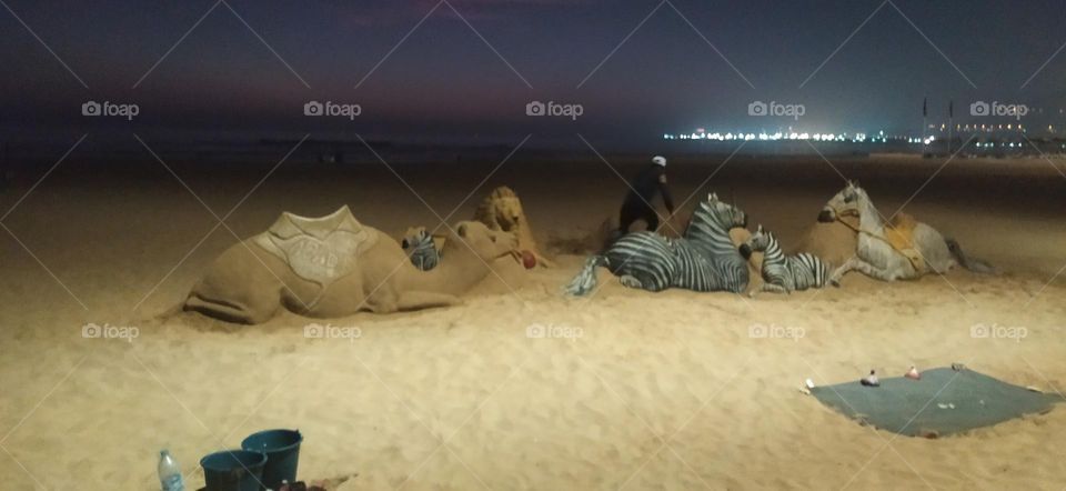 what a beautiful draw in the beach by sand