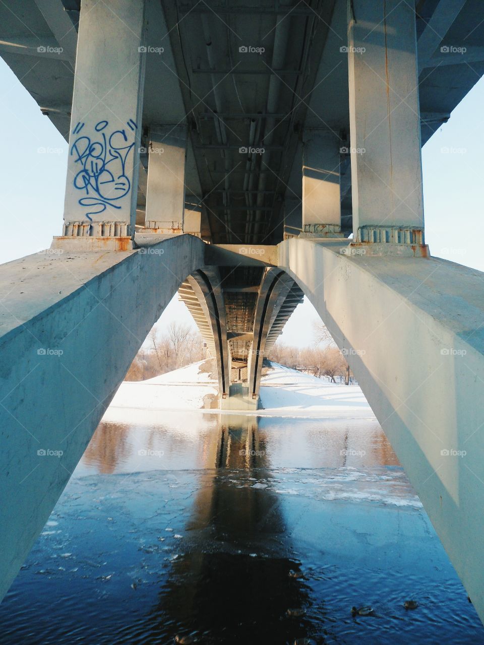 the design of the bridge on the River Dnepr, Kiev