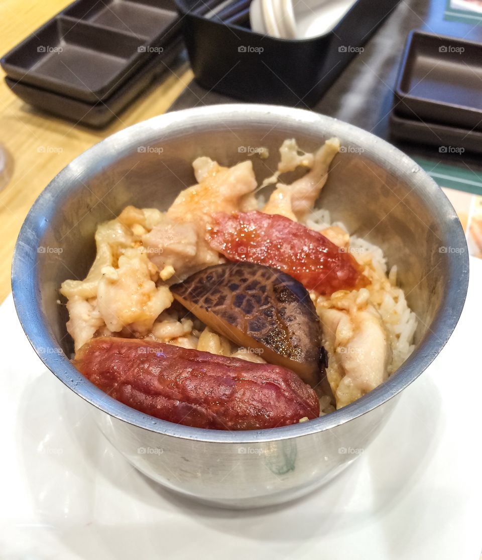 Steamed chicken lap cheong rice