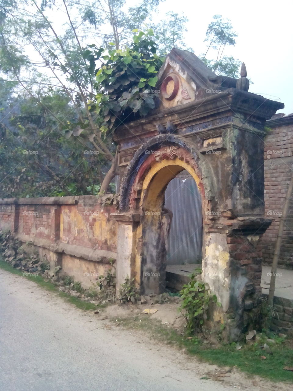 Old House Gate