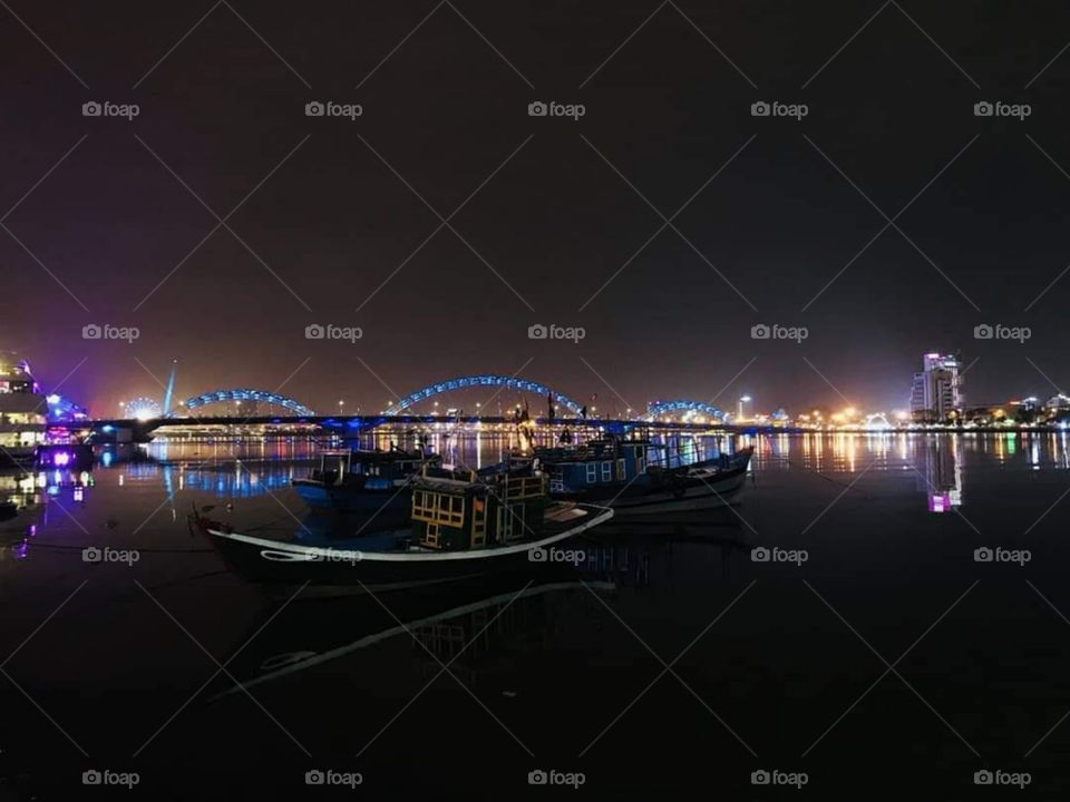 Han river at night