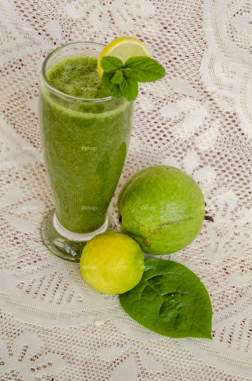 Blend Of Guava And Spinach